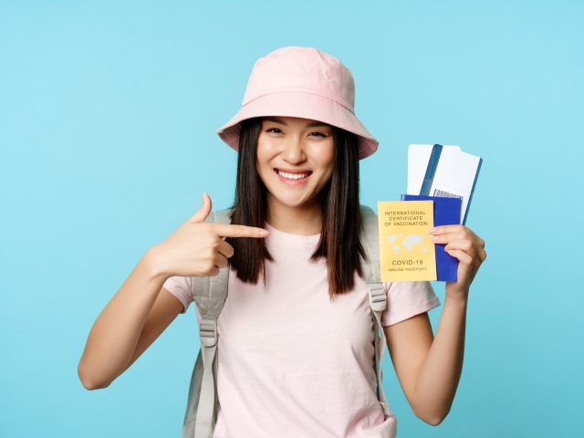 https://www.elitetravelssl.com/wp-content/uploads/2024/04/vaccinated-asian-tourist-girl-showing-international-health-passport-tickets-tour-abroad-smiling-happy-travelling-covid-19-pandemic-blue-background_1258-83213-640x480.jpg